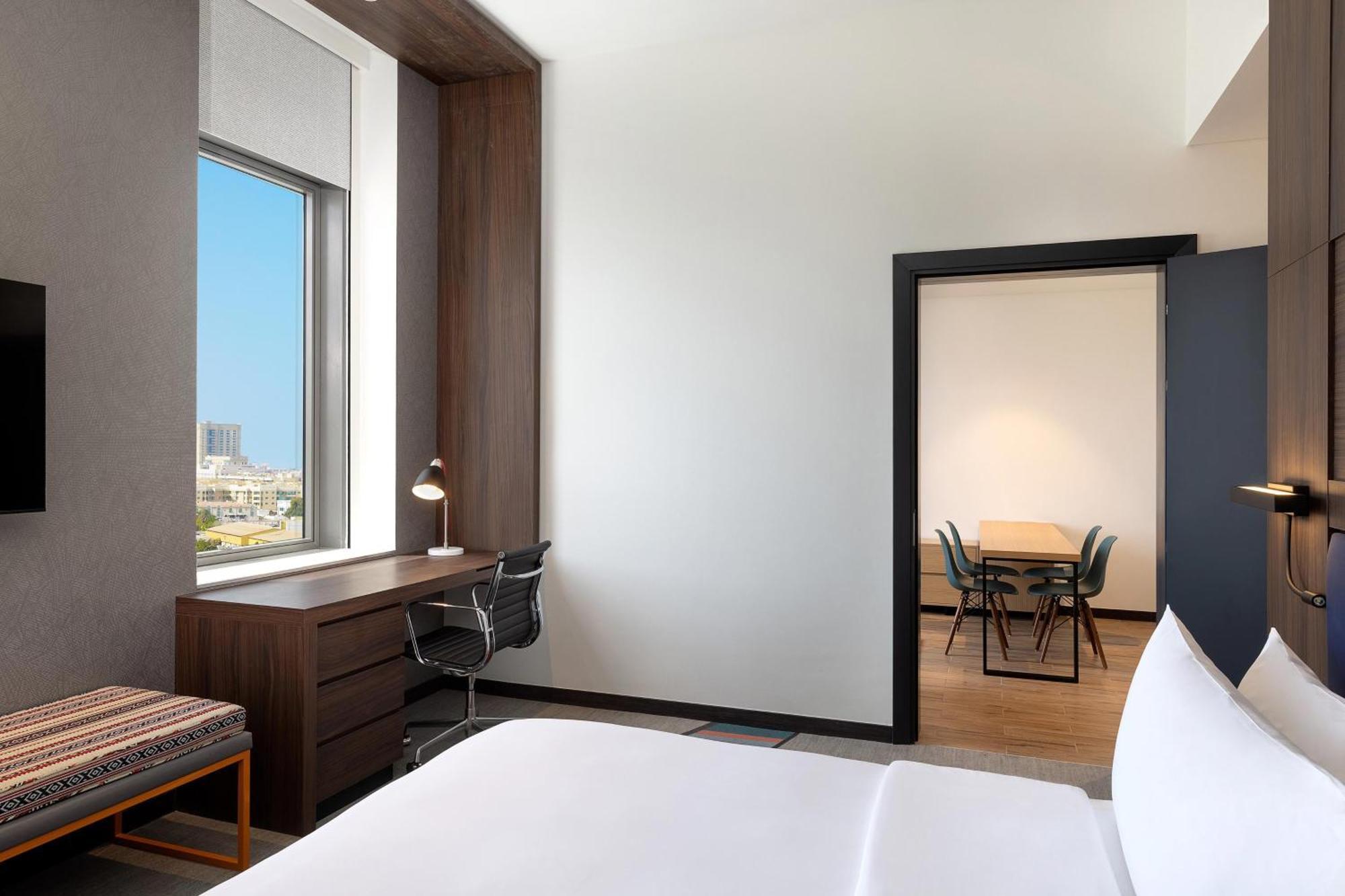 Aloft Al Mina, Dubai Jumeirah Buitenkant foto